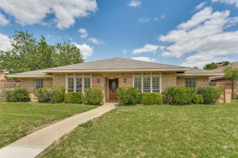 2103 Pueblo Drive Carrollton TX 75006