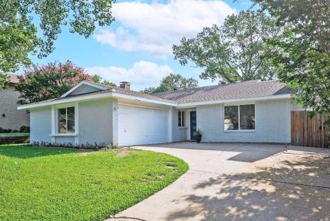 3104 Story Lane Bedford TX 76021