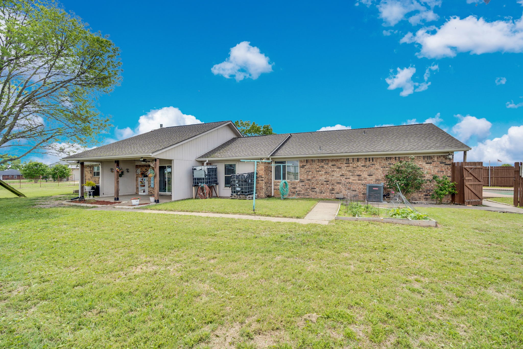 430 Carter Road Italy TX 76651