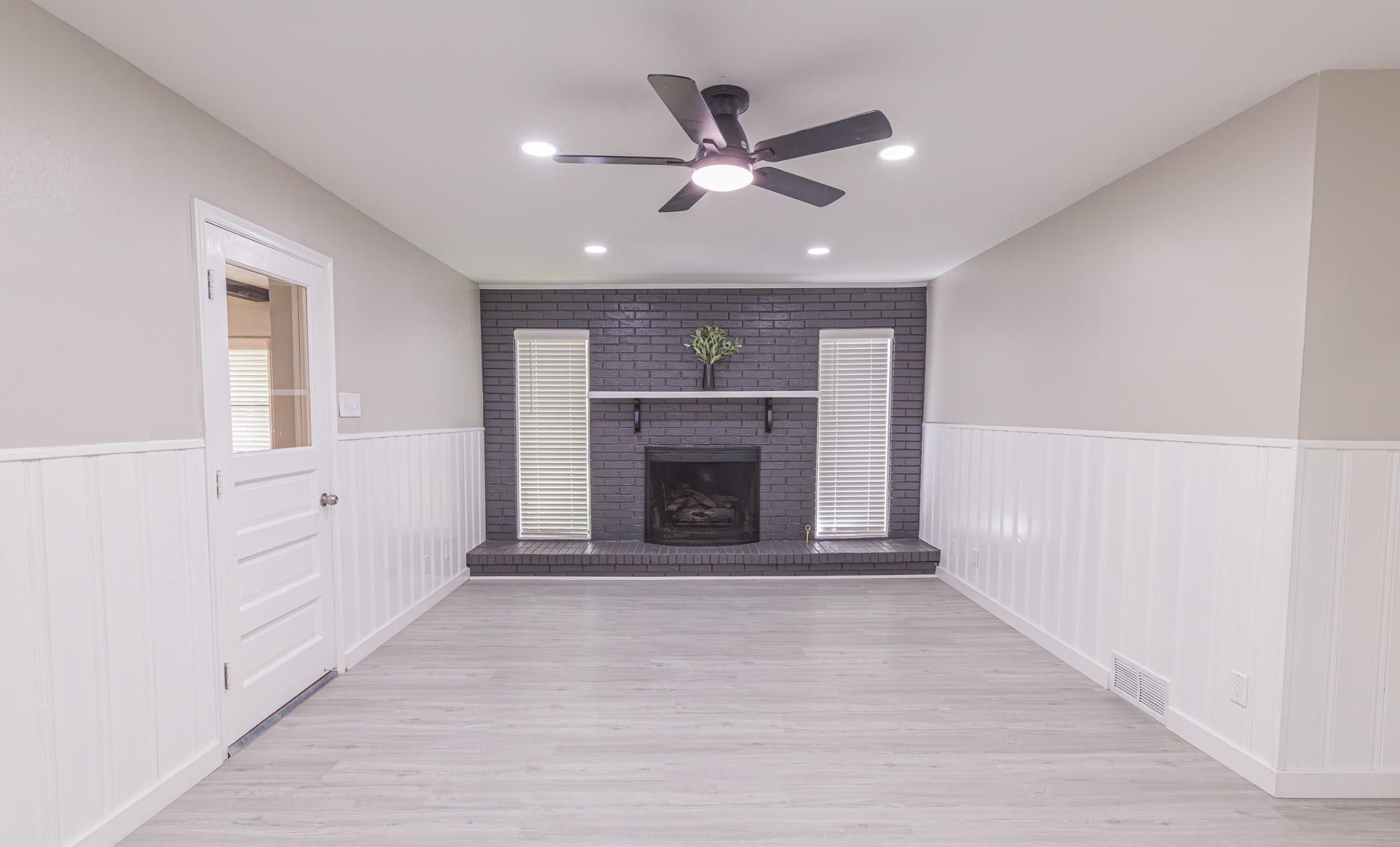 2709 Fairfax Drive Garland TX 75041