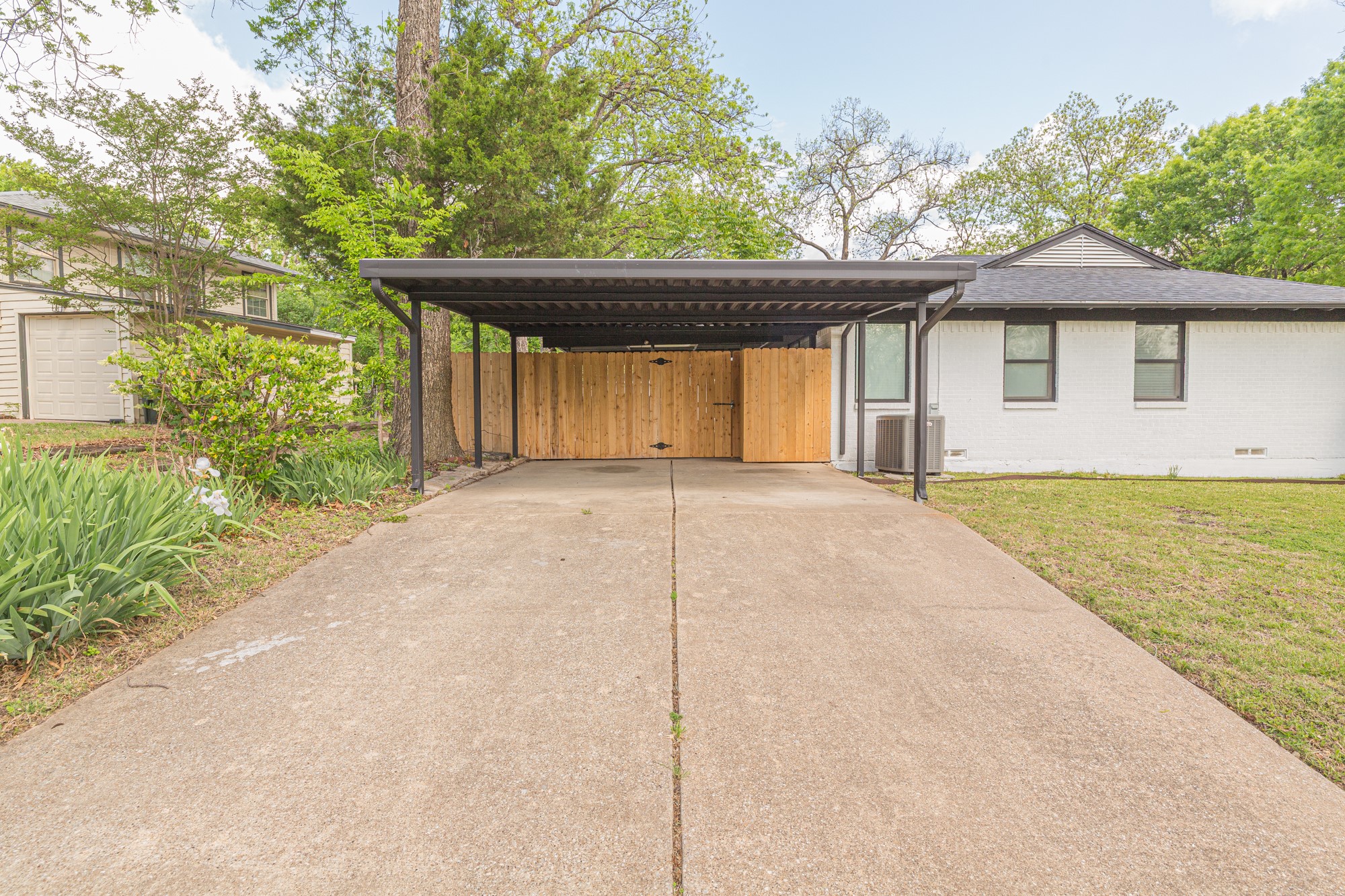 2709 Fairfax Drive Garland TX 75041