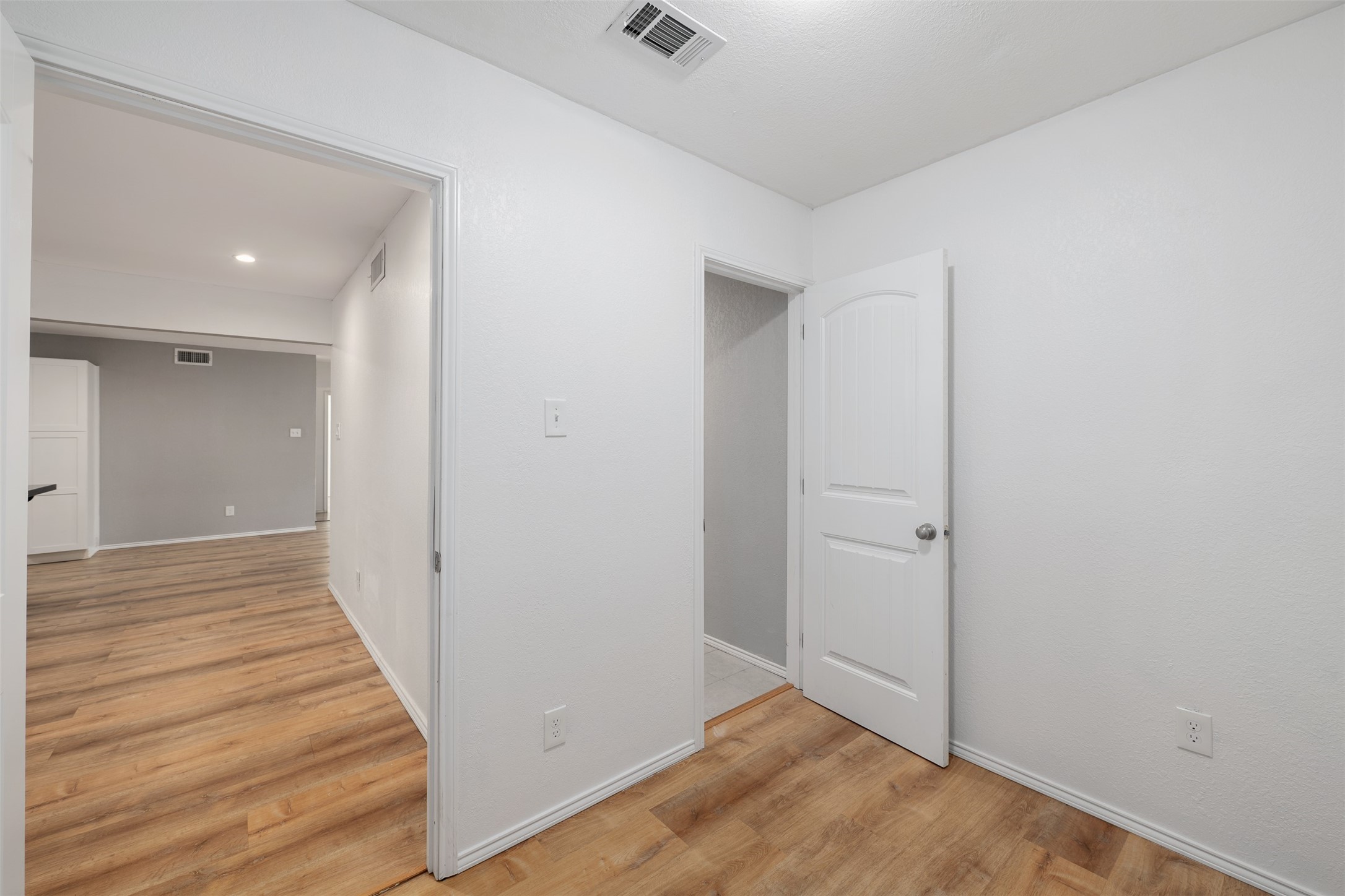 8718 Hackney Lane Dallas TX 75238