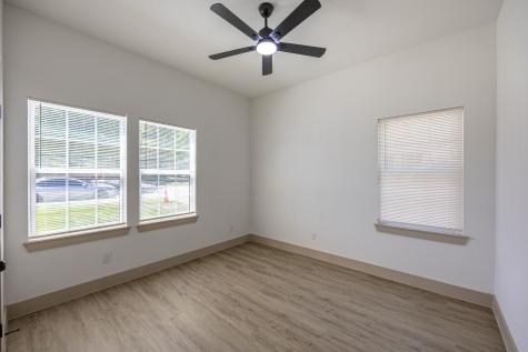 805 Glen Garden Fort Worth TX 76104
