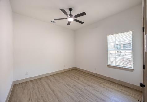 805 Glen Garden Fort Worth TX 76104