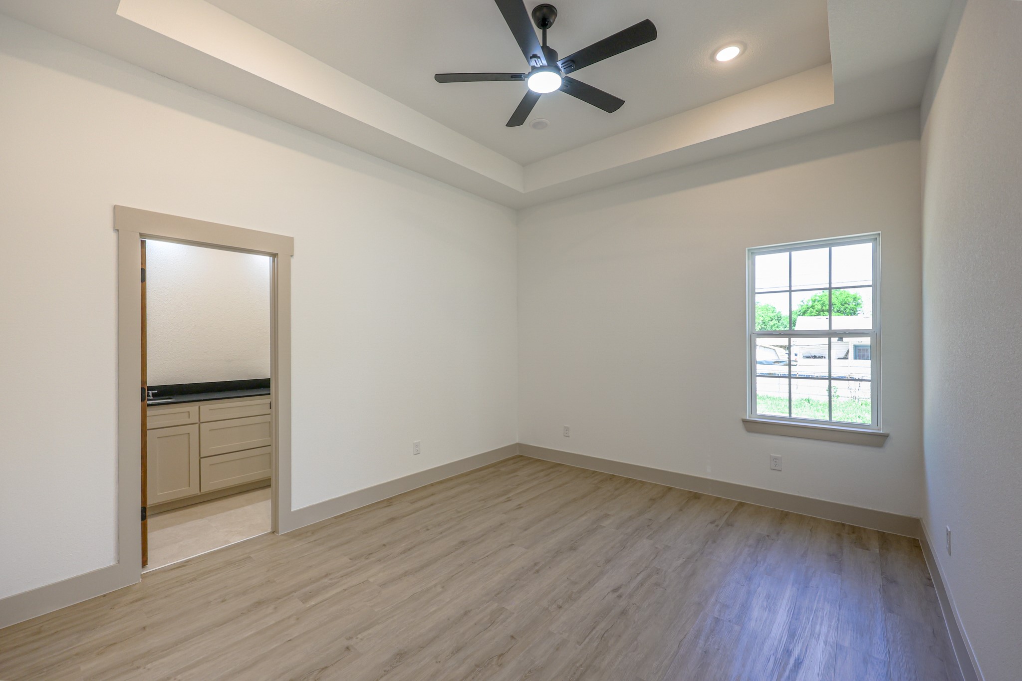 805 Glen Garden Fort Worth TX 76104