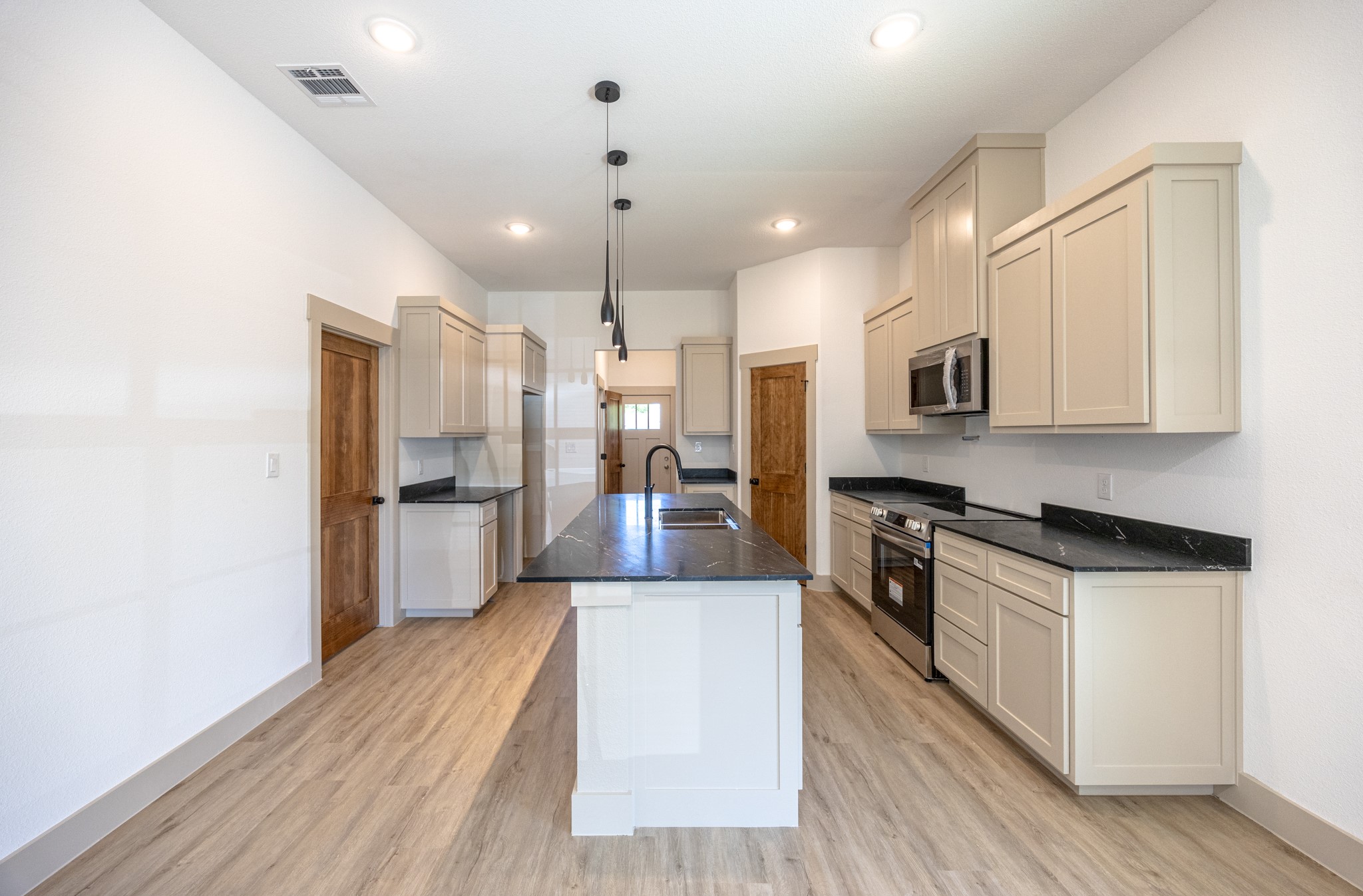 805 Glen Garden Fort Worth TX 76104