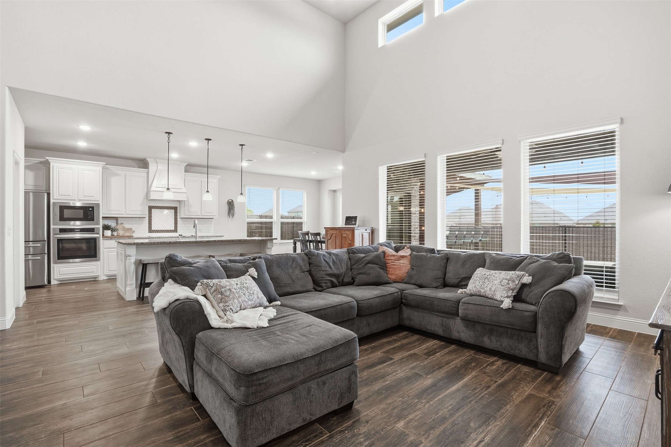 4002 Grove Valley Road Midlothian TX 76065