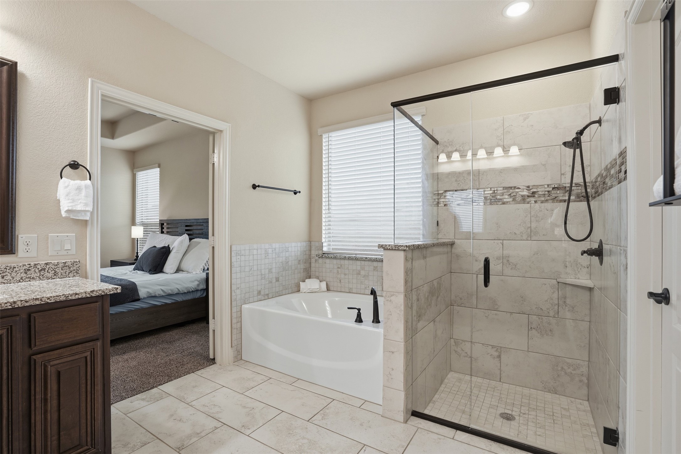 4002 Grove Valley Road Midlothian TX 76065