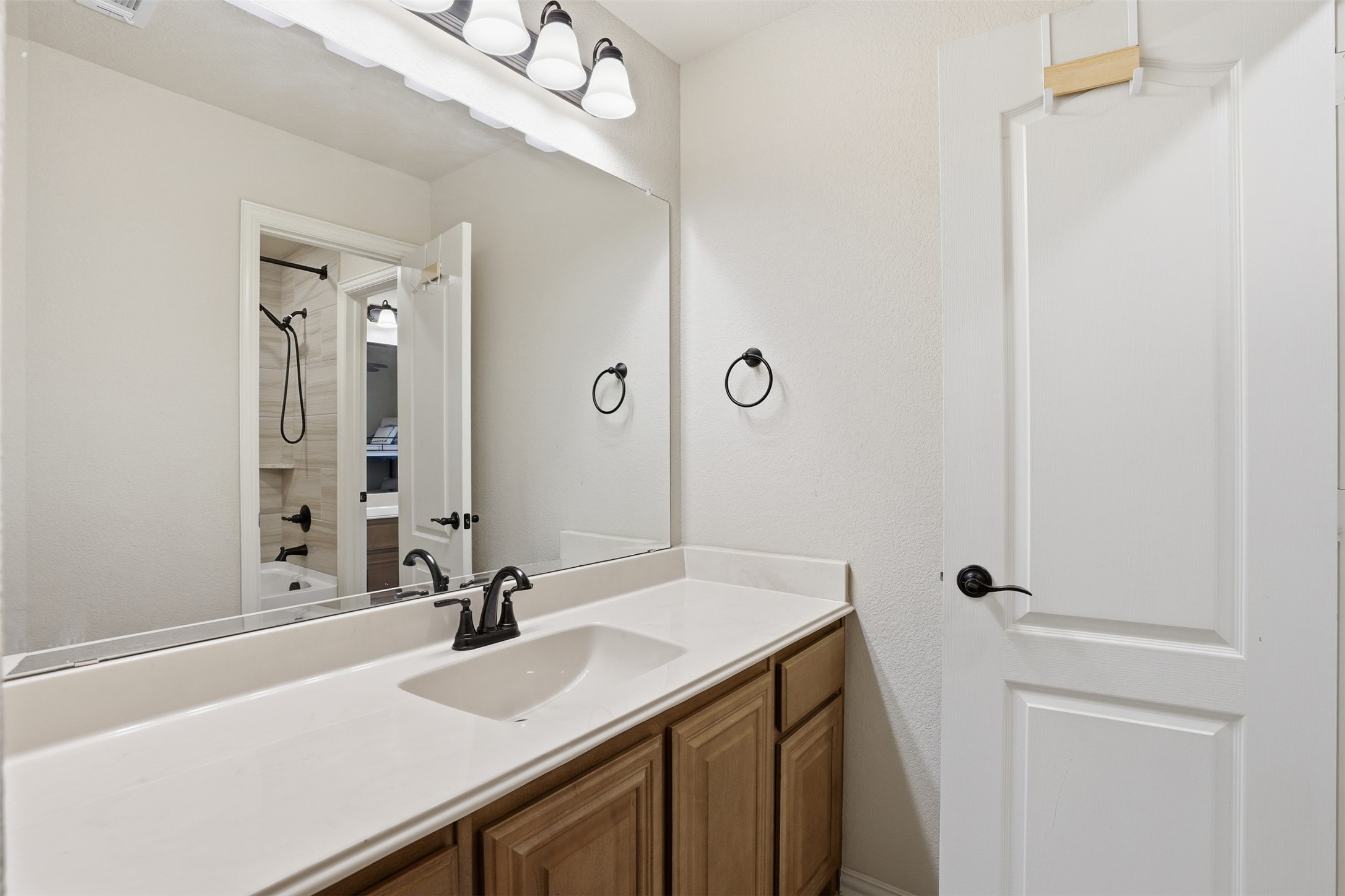4002 Grove Valley Road Midlothian TX 76065