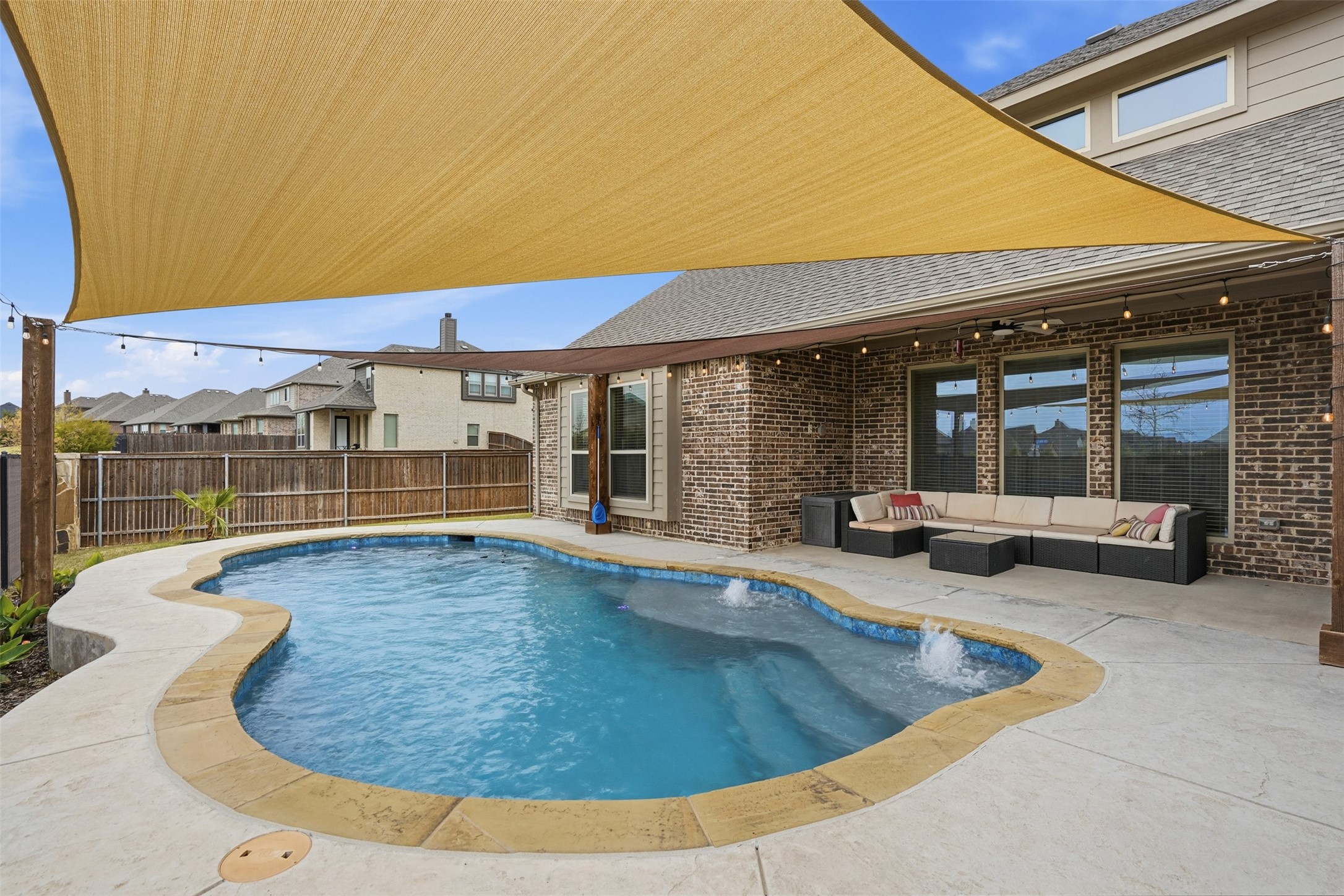 4002 Grove Valley Road Midlothian TX 76065