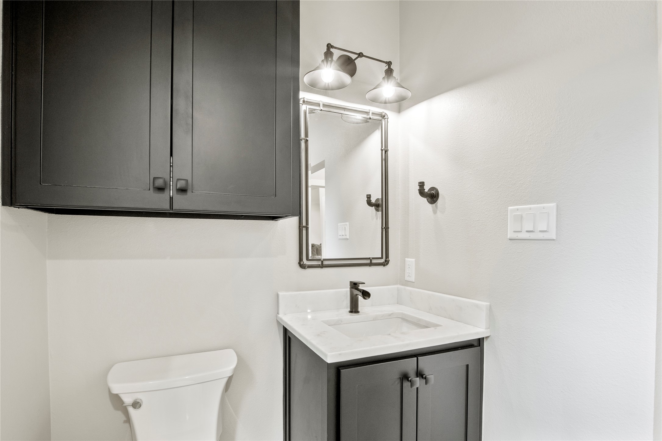 65 Hillcrest Drive Tool TX 75143