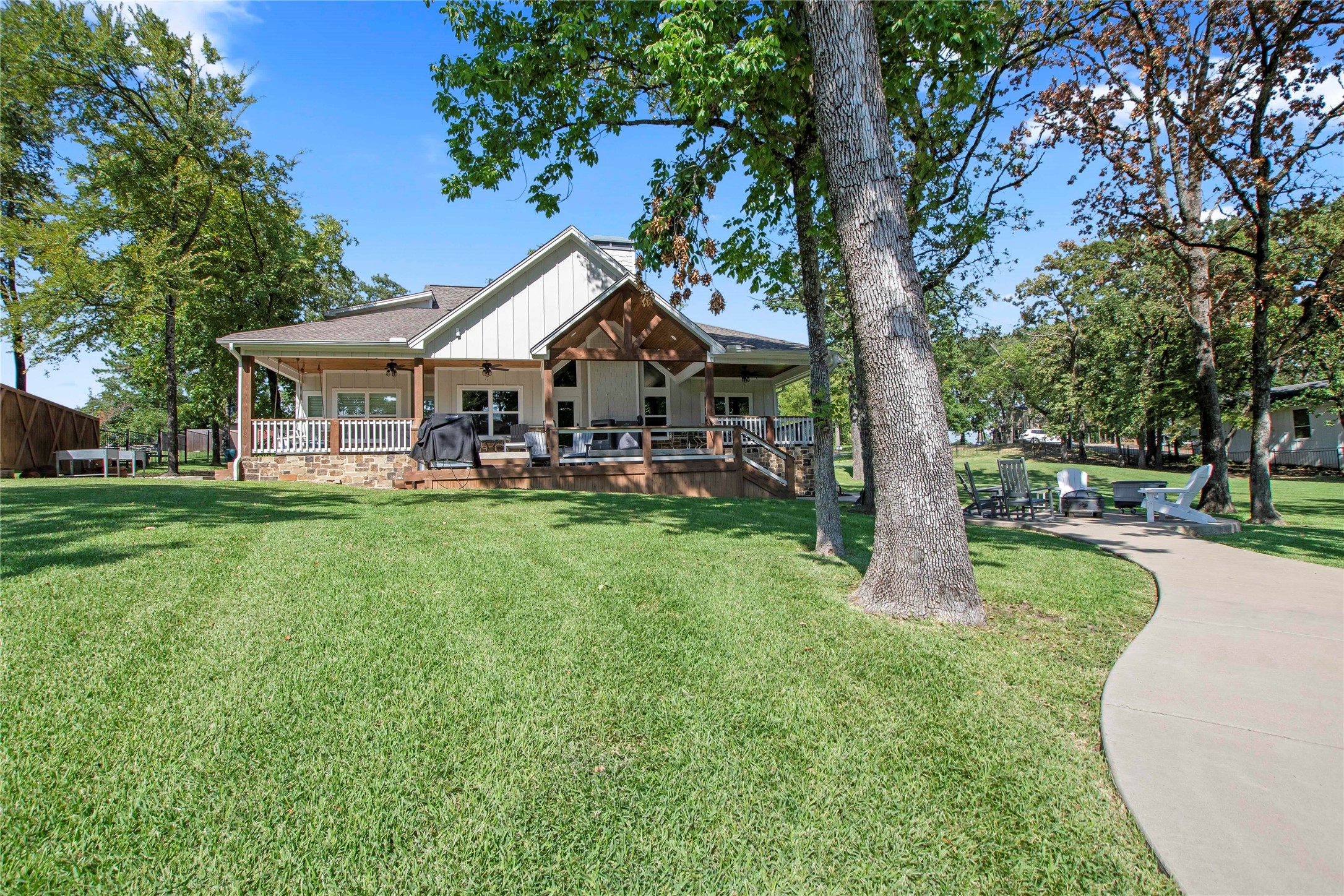 65 Hillcrest Drive Tool TX 75143