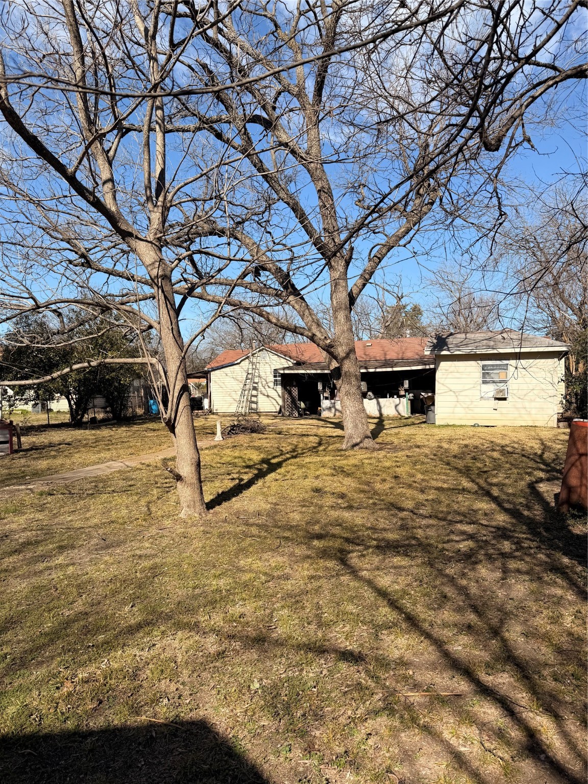 114 E Park Place Drive Lancaster TX 75134