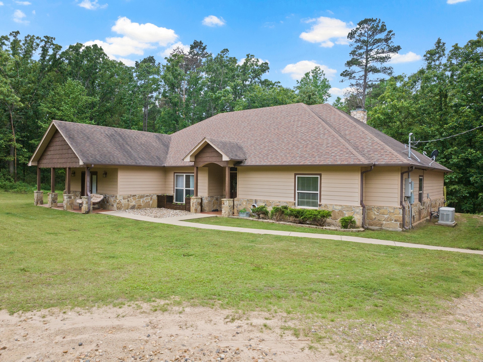 10 County Road 1513 Avinger TX 75630