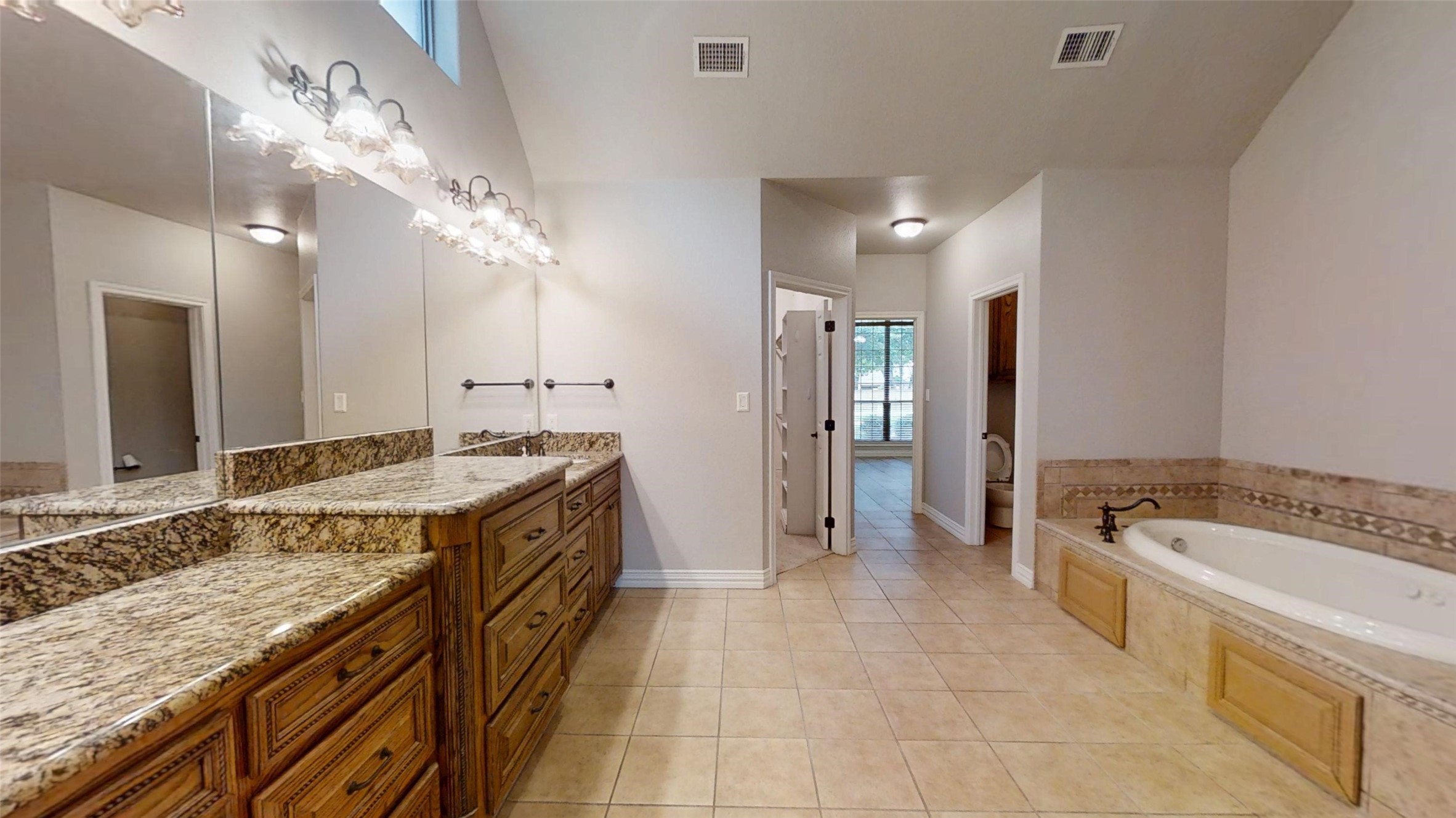 3722 Cove Timber Avenue Granbury TX 76049