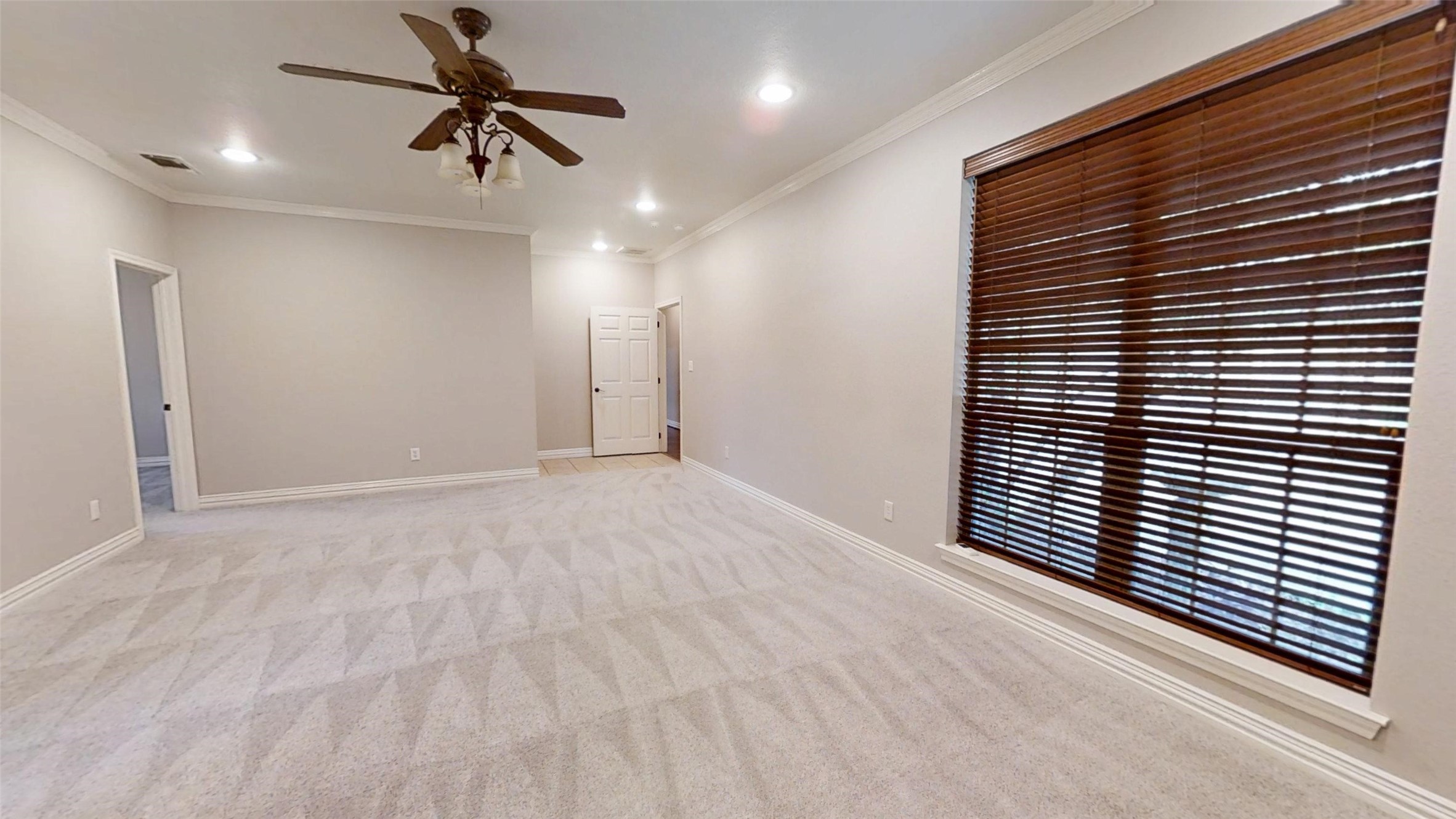 3722 Cove Timber Avenue Granbury TX 76049