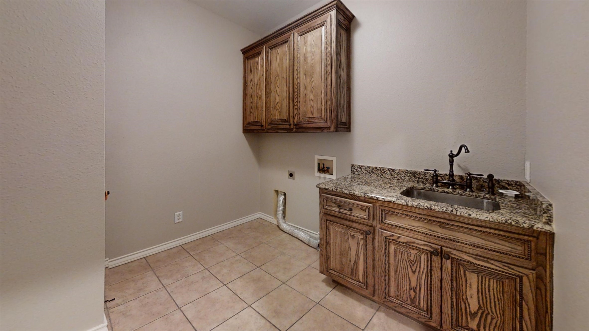 3722 Cove Timber Avenue Granbury TX 76049