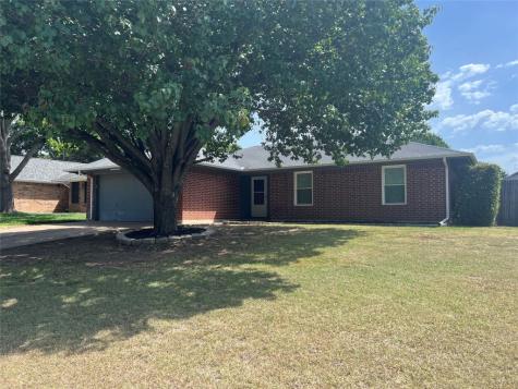1136 Windy Meadows Drive Burleson TX 76028