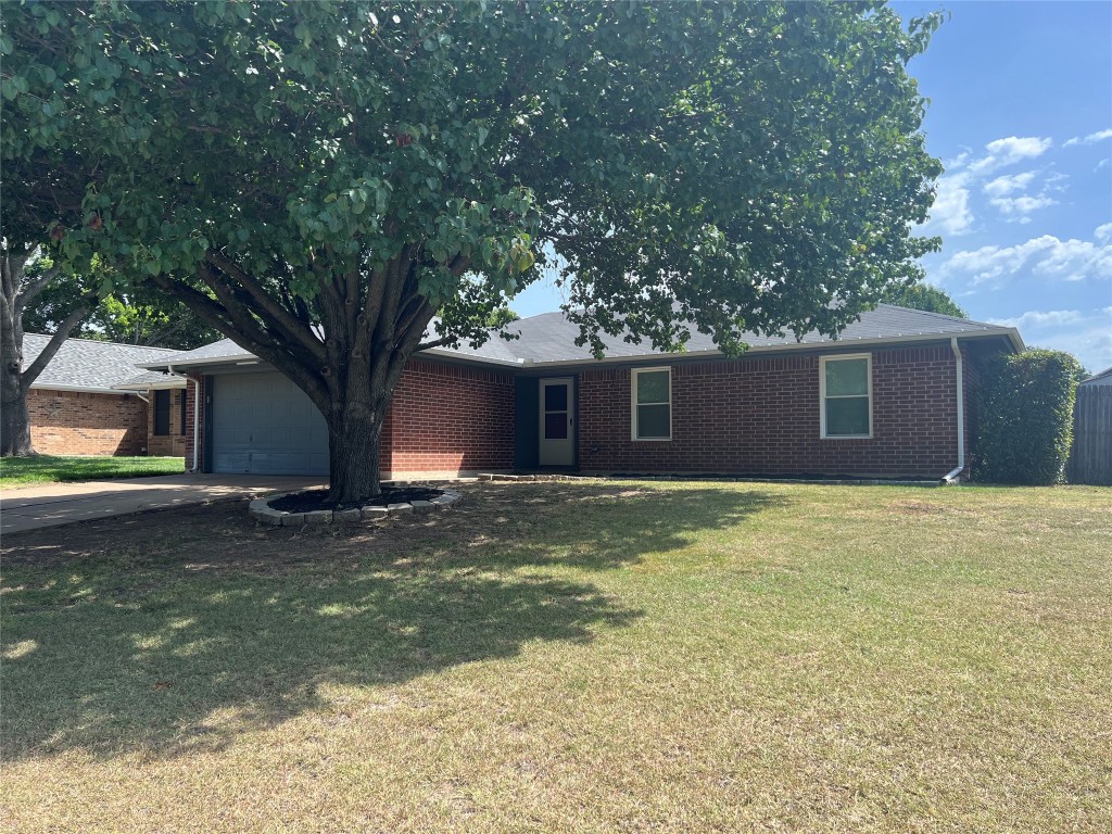 1136 Windy Meadows Drive Burleson TX 76028