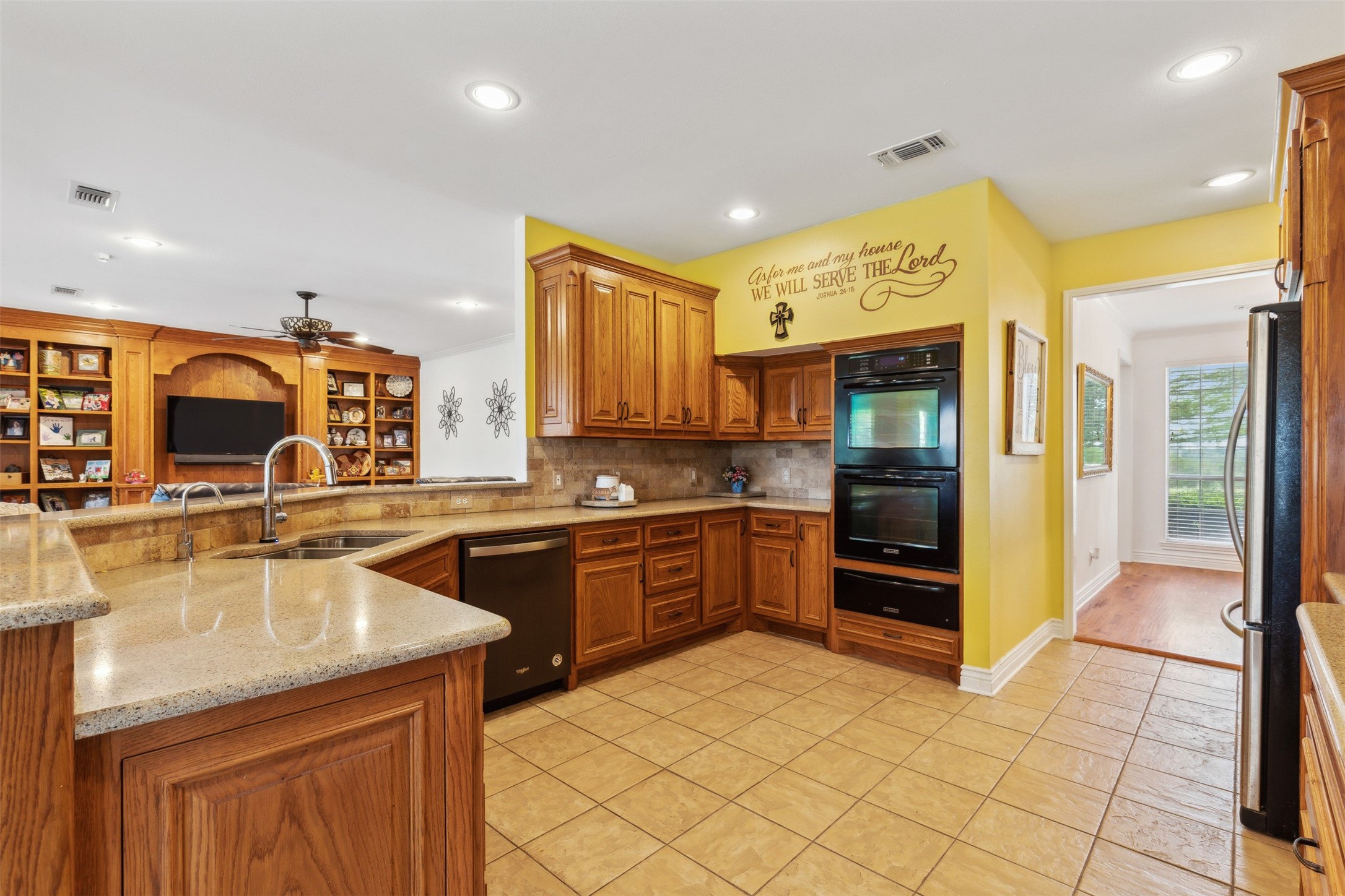1100 Williamson Road Granbury TX 76048