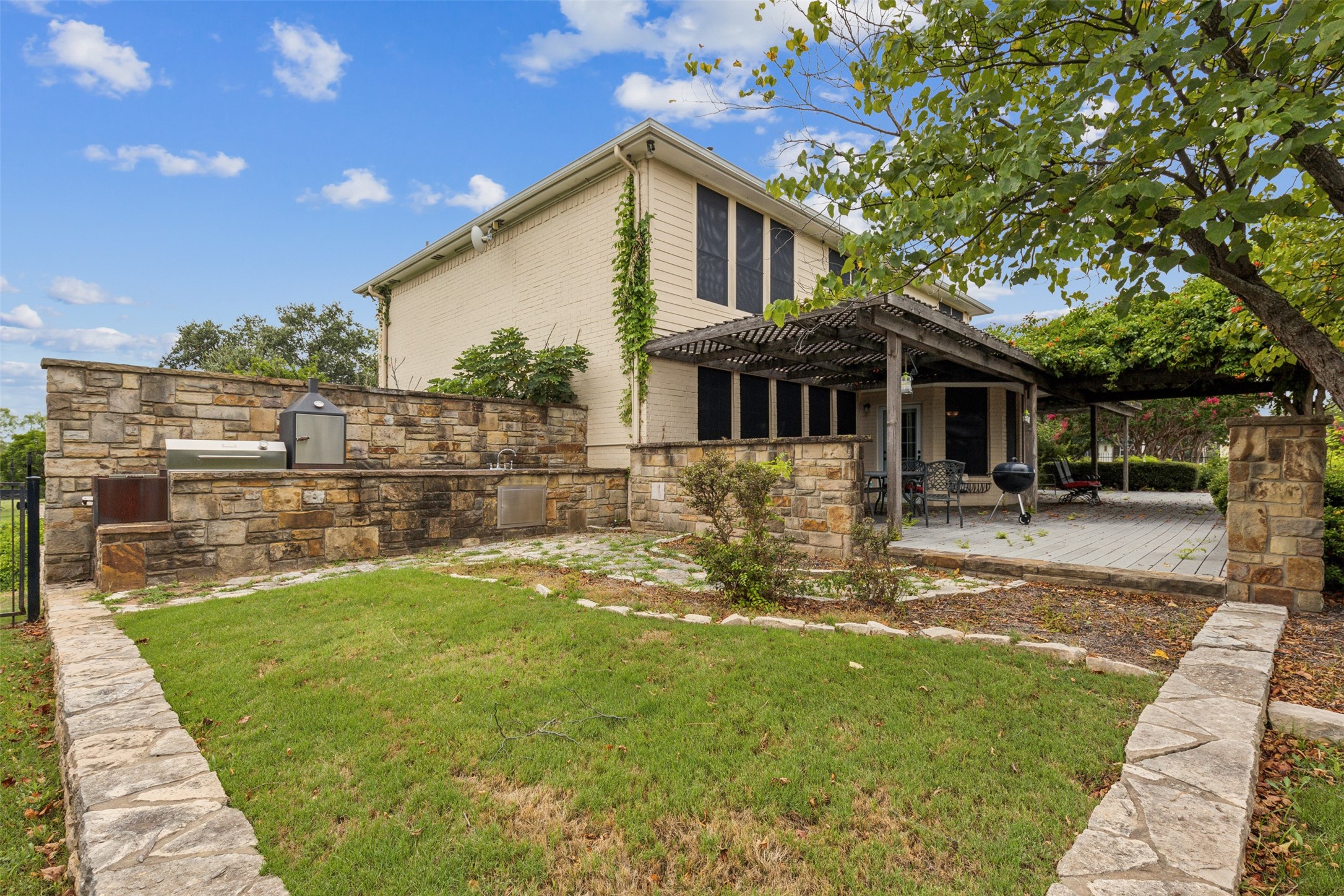 1100 Williamson Road Granbury TX 76048
