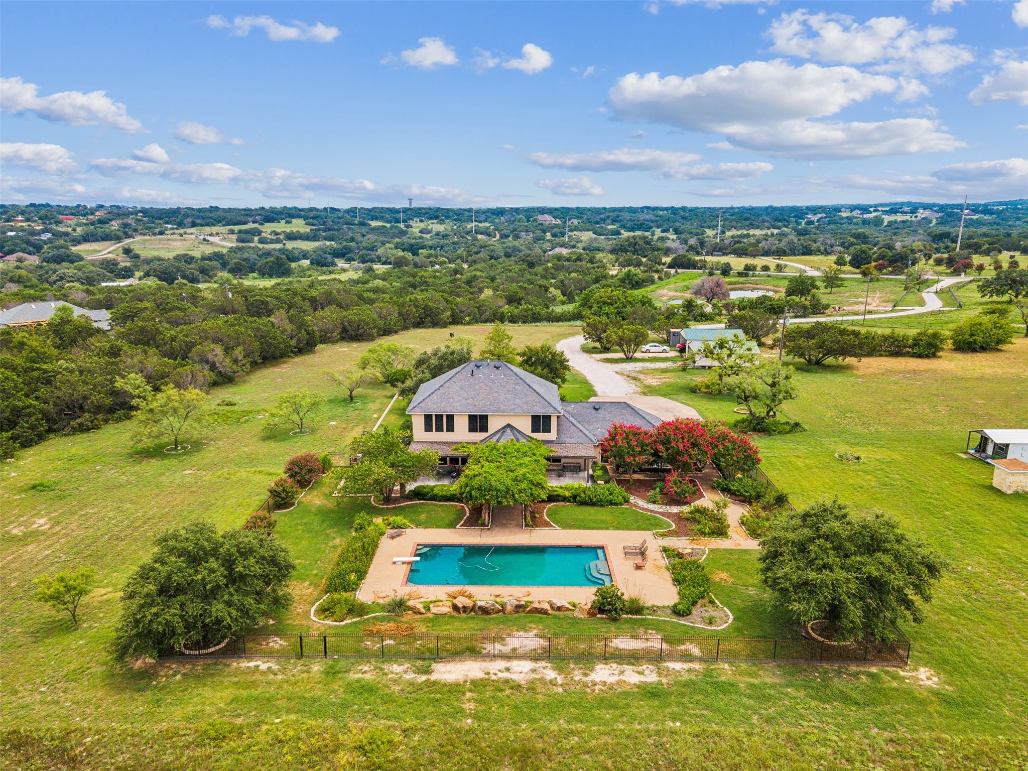 1100 Williamson Road Granbury TX 76048