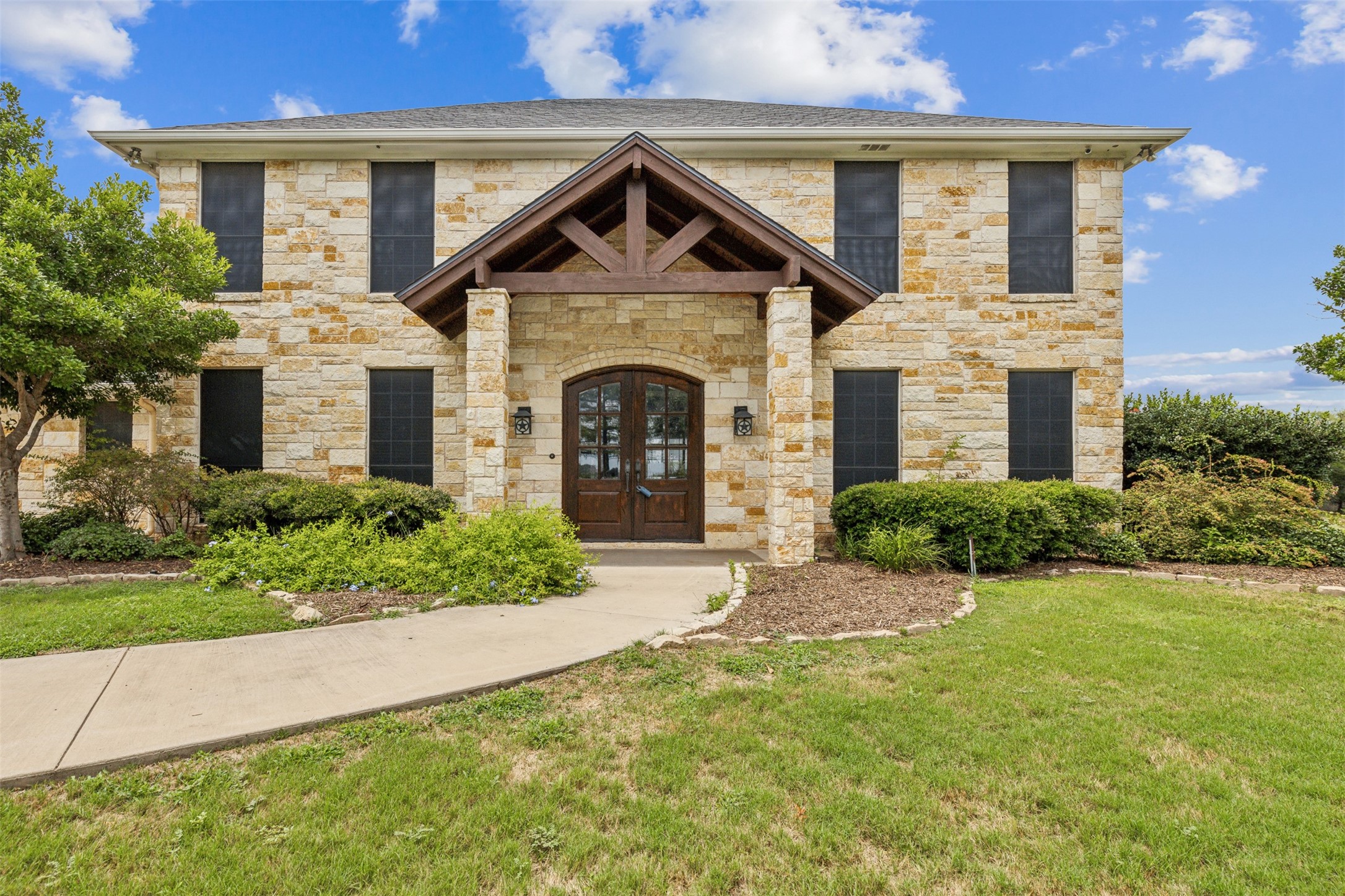 1100 Williamson Road Granbury TX 76048
