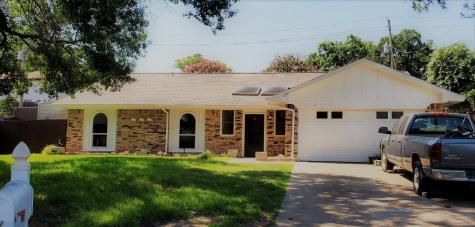 801 Cornish Oak Court Arlington TX 76012