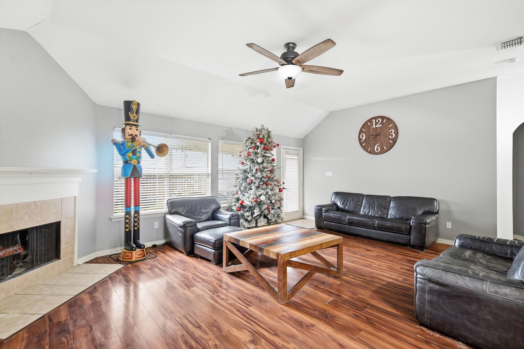 5403 Lavaca Road Grand Prairie TX 75052