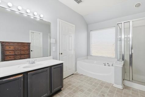 5403 Lavaca Road Grand Prairie TX 75052