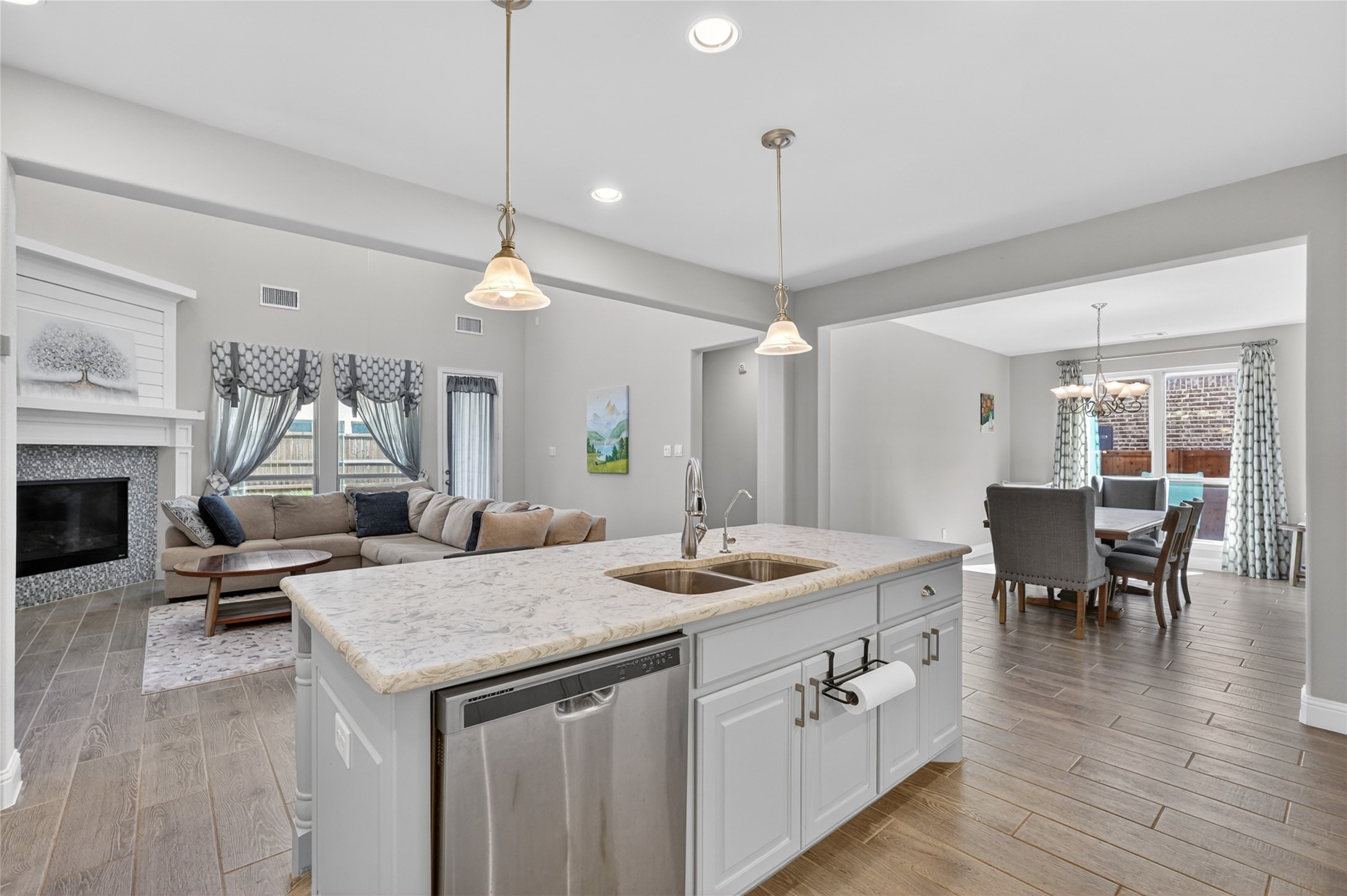 6808 Rowlett Drive Mckinney TX 75070