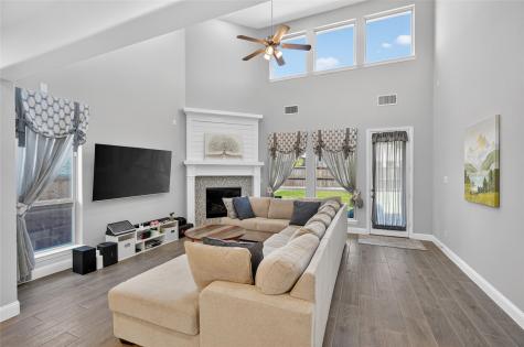 6808 Rowlett Drive Mckinney TX 75070