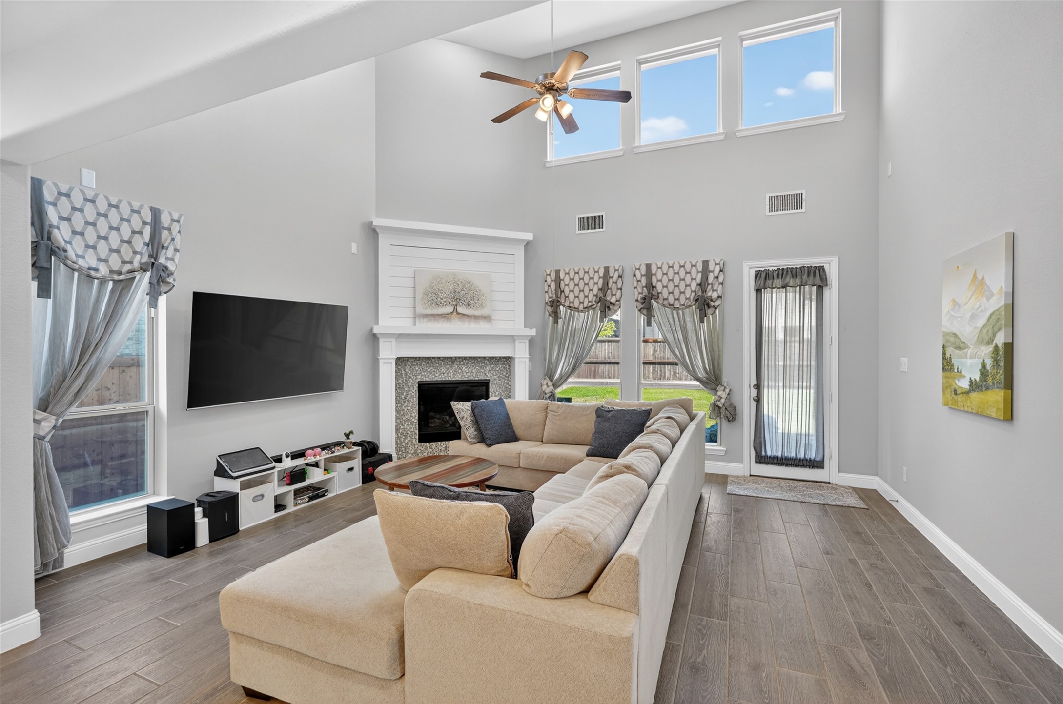 6808 Rowlett Drive Mckinney TX 75070