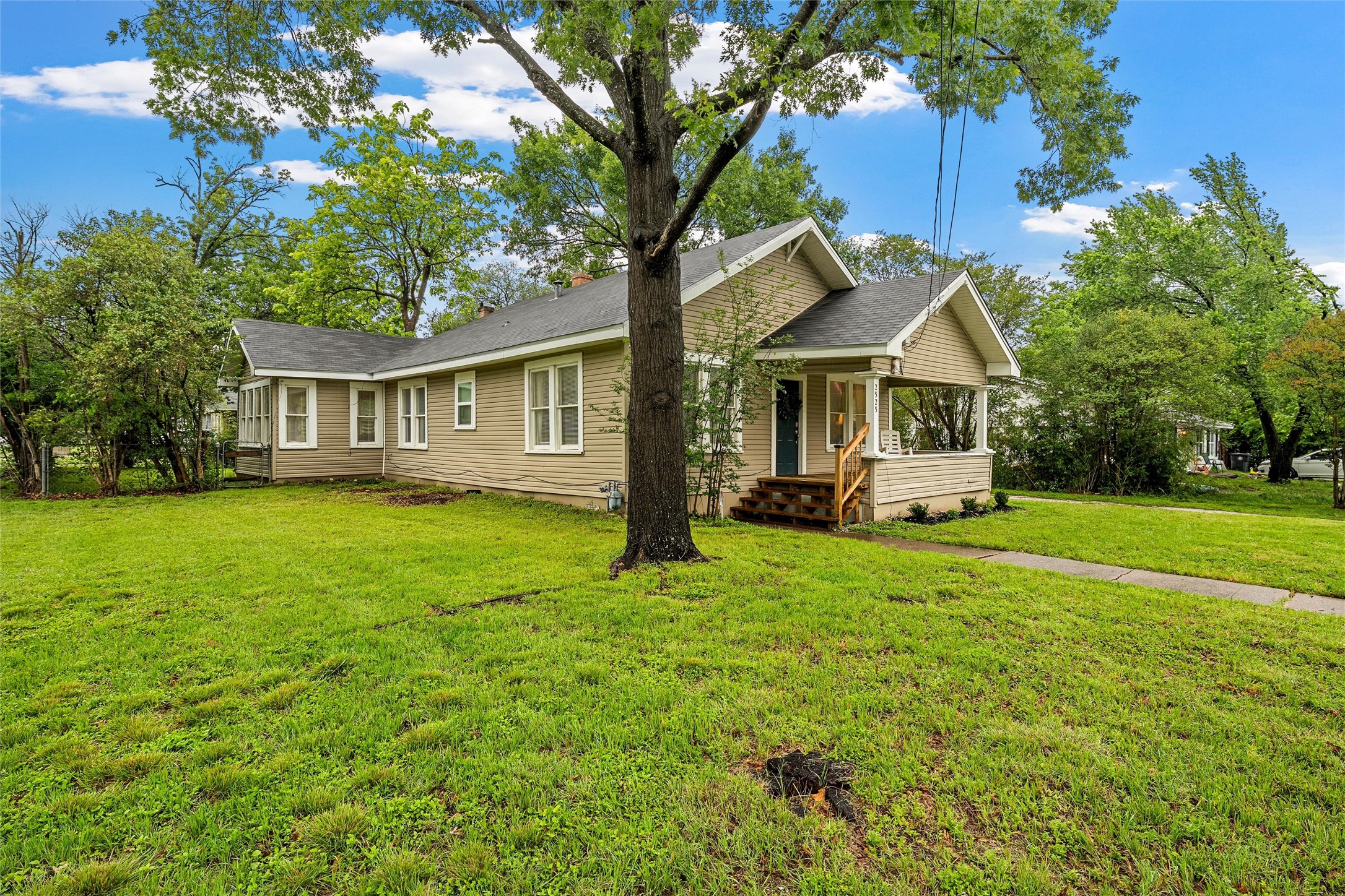2525 Edna Avenue Waco TX 76708