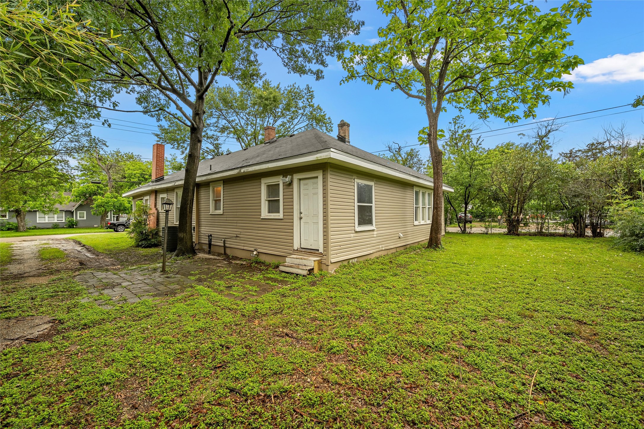 2525 Edna Avenue Waco TX 76708