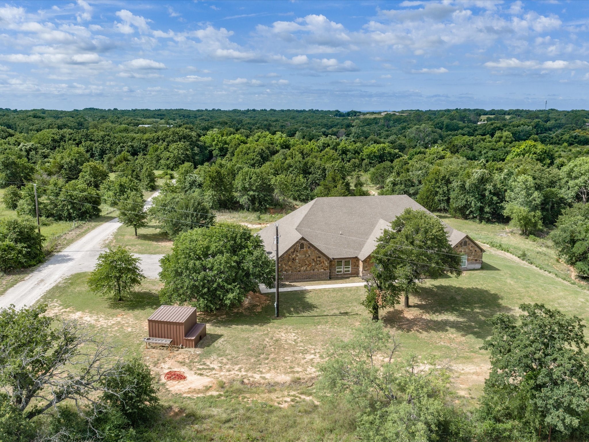 910 County Road 1111 Decatur TX 76234
