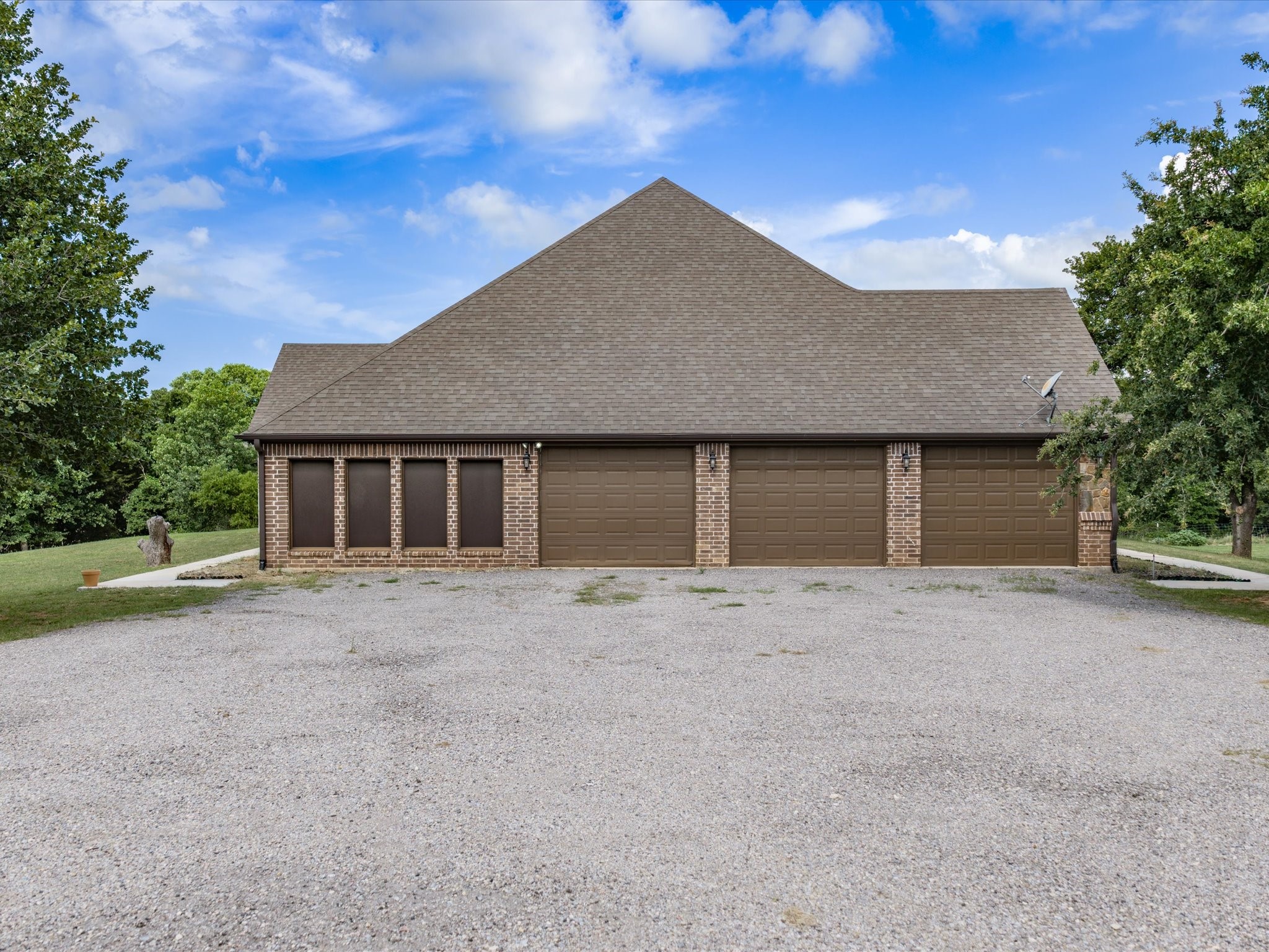 910 County Road 1111 Decatur TX 76234