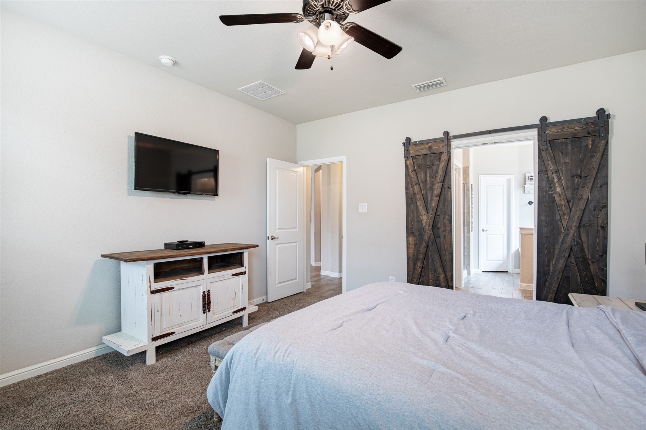 717 Falcon Road Argyle TX 76226