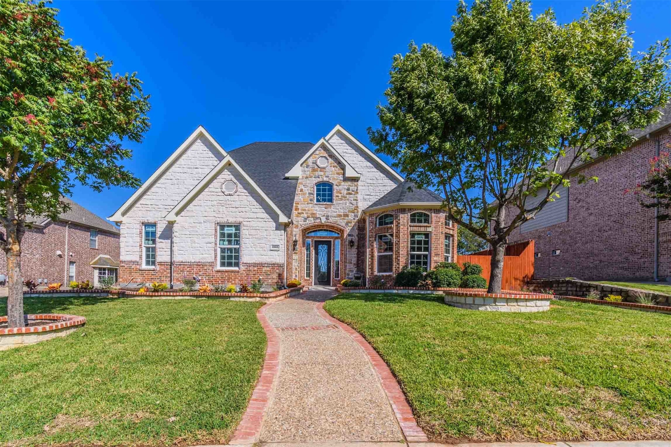 2565 Green Oak Drive Carrollton TX 75010