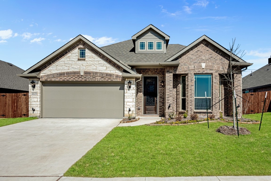 4029 Rayfield Lane Mesquite TX 75181