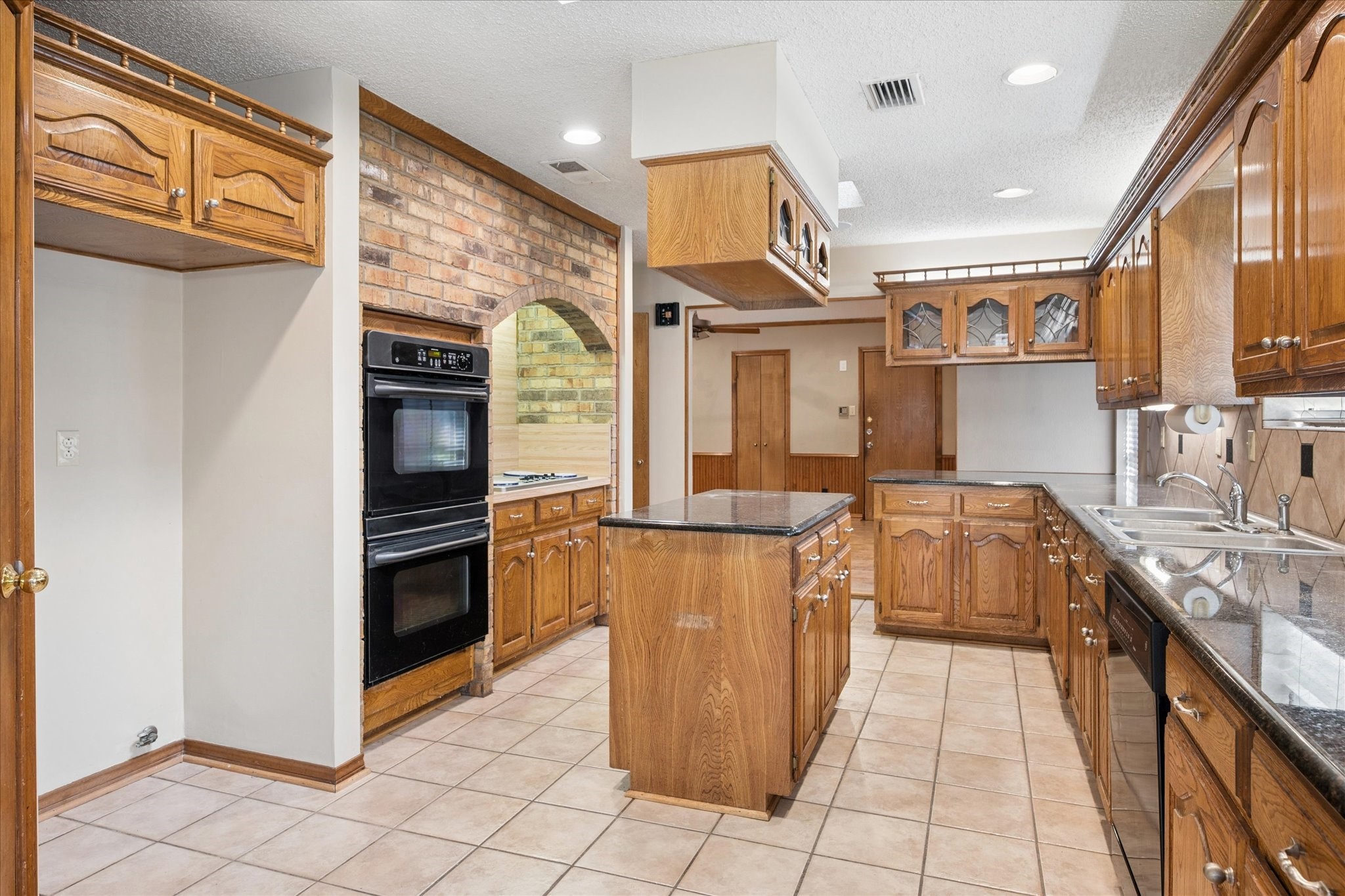 2010 Oak Trail Drive Rowlett TX 75088