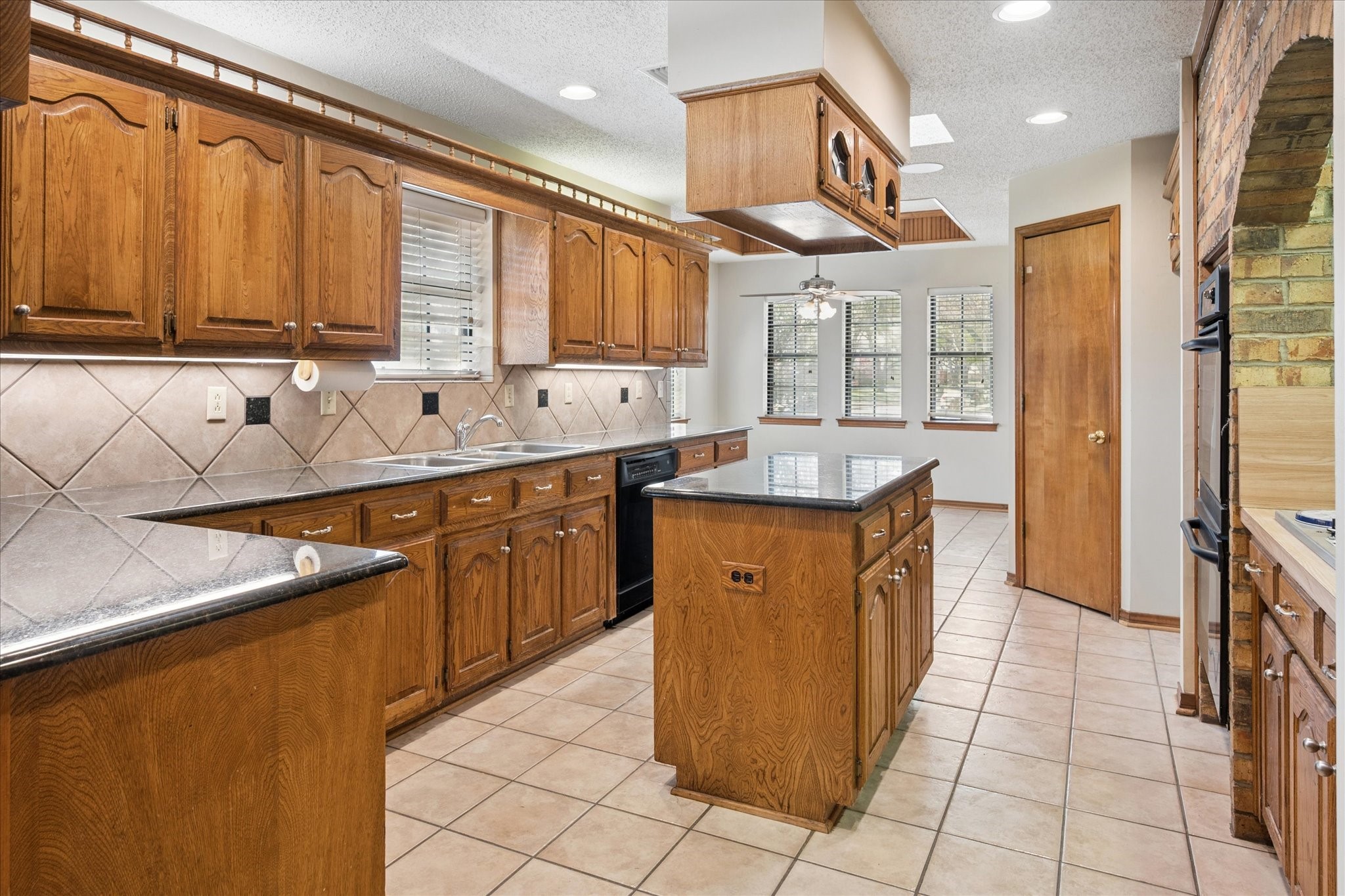 2010 Oak Trail Drive Rowlett TX 75088