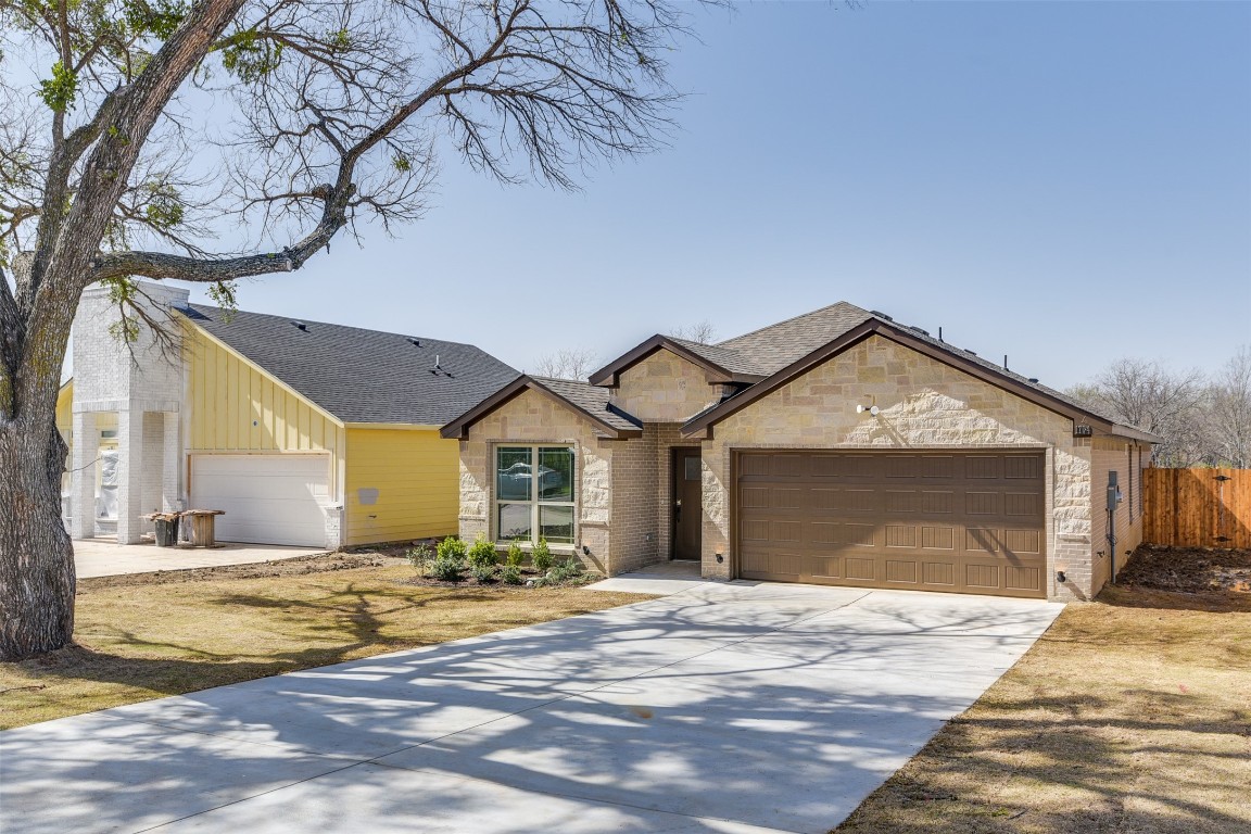 1704 Birdell Street Fort Worth TX 76105