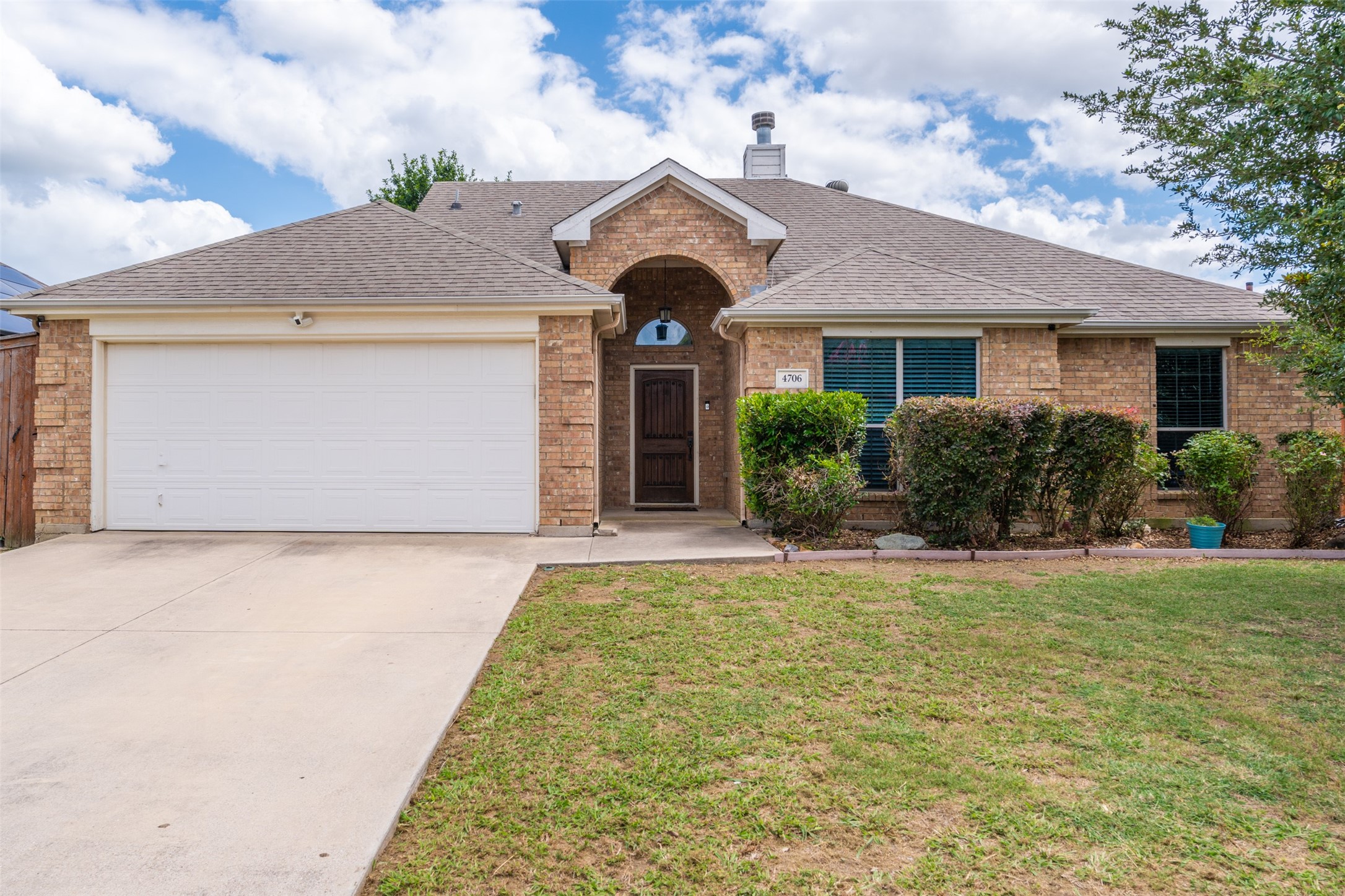 4706 Oakview Drive Mansfield TX 76063