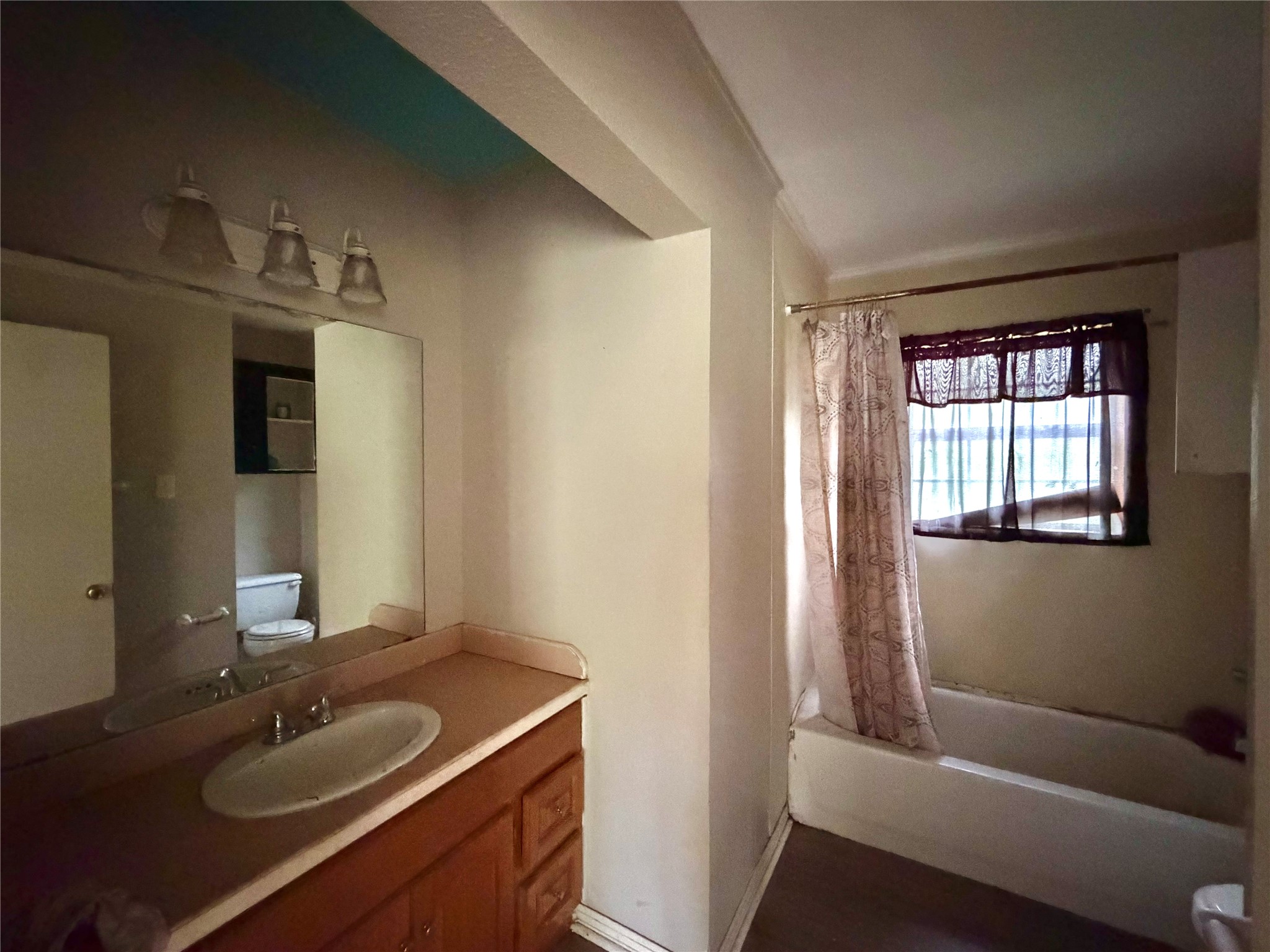 506 Edmonson Avenue Athens TX 75751