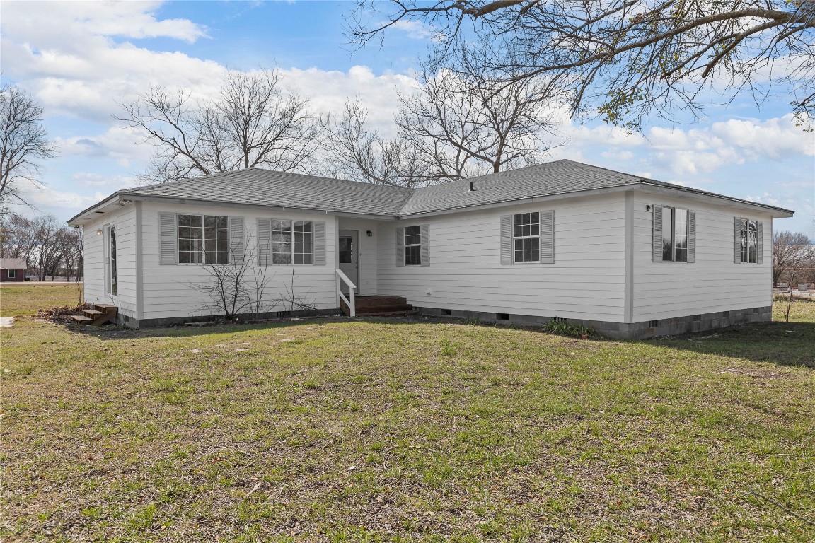 411 W Houston Street Leonard TX 75452