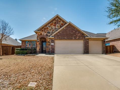 4406 Winding Glen Lane Mansfield TX 76063