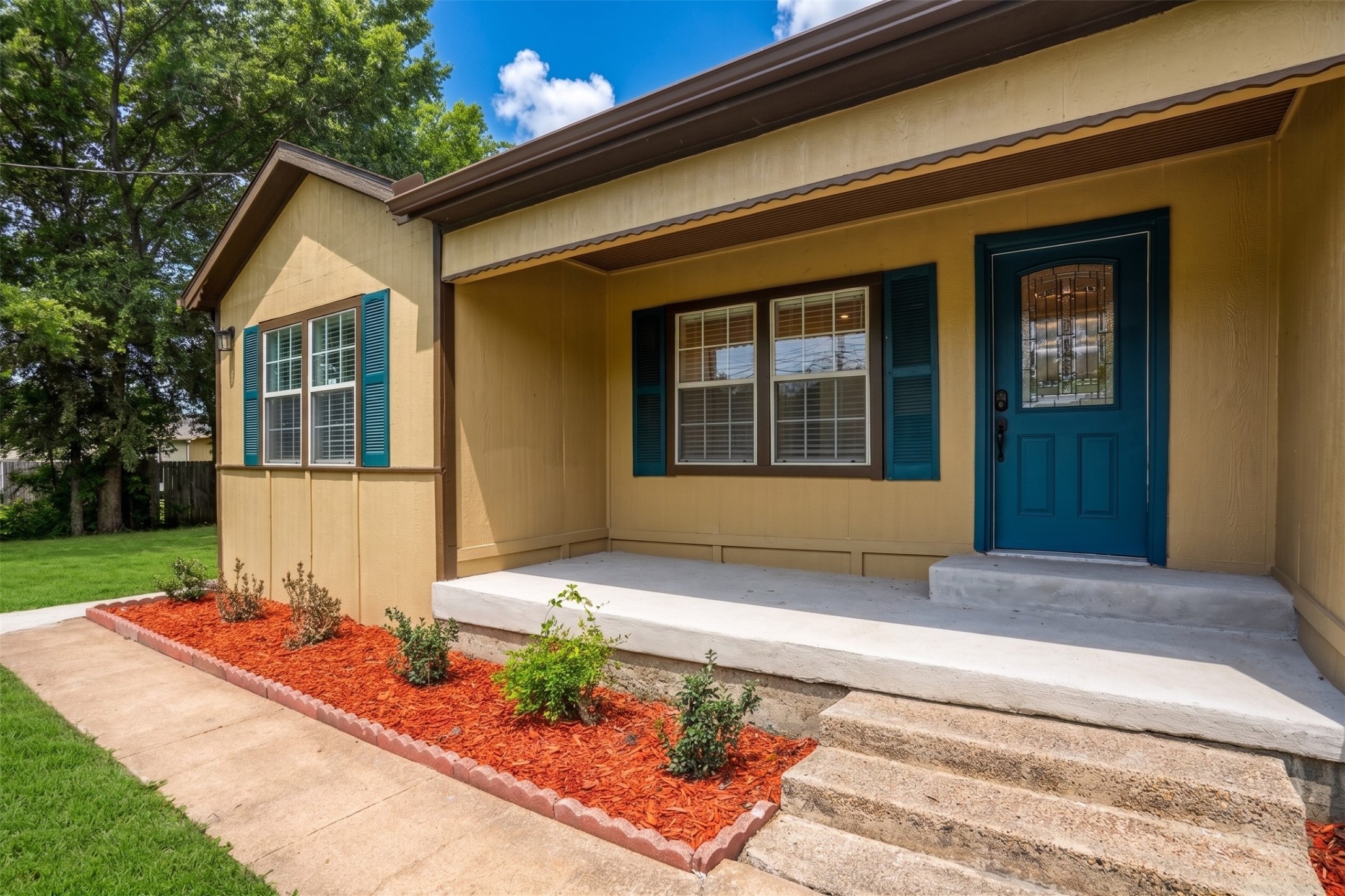 320 N 4th Street Princeton TX 75407