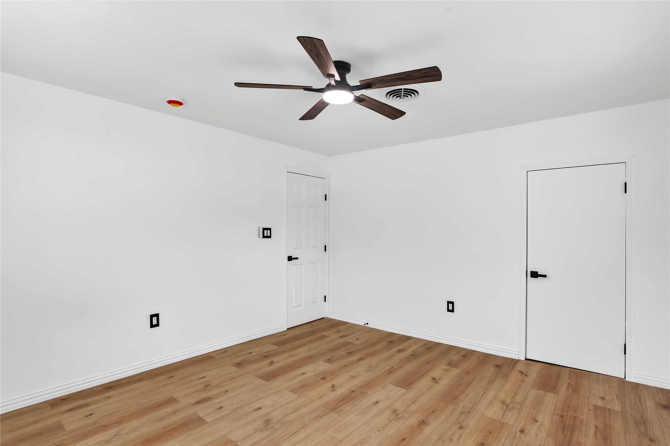 320 N 4th Street Princeton TX 75407