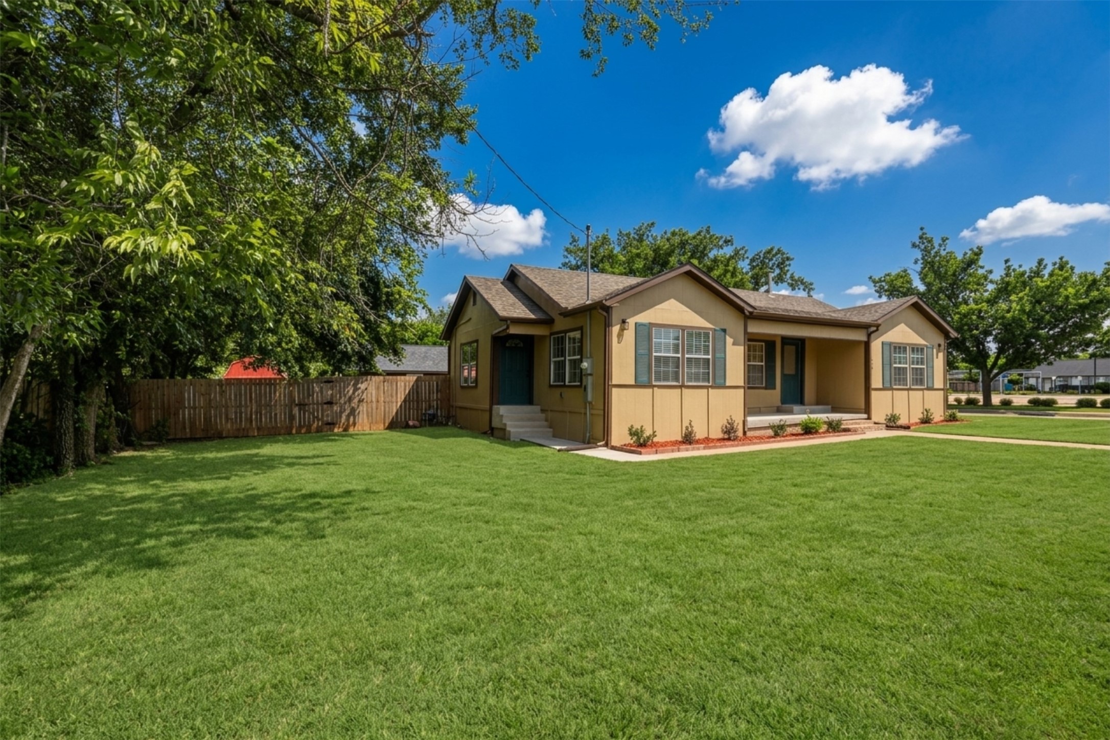 320 N 4th Street Princeton TX 75407